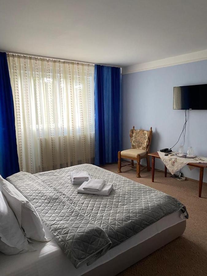 Pensiunea Paradis Vrancean Cotesti (Vrancea) Exterior photo