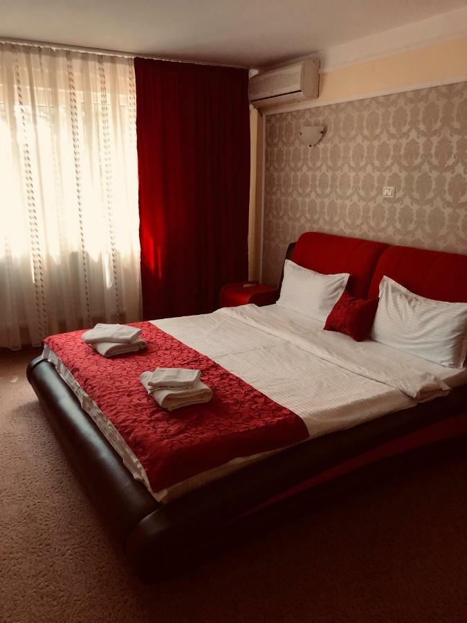 Pensiunea Paradis Vrancean Cotesti (Vrancea) Exterior photo